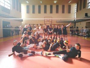 Έναρξη στο Christmas Volleyball Camp (pics-video)