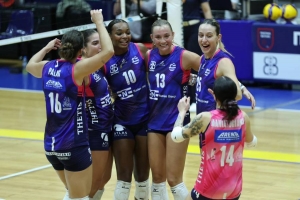 Volley League Γυναικών: Α.Σ.Π. Θέτις Βούλας – Α.Ο. Μαρκοπούλου 2-3