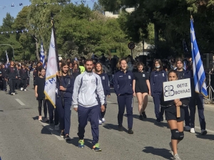 Παρέλασε η Θέτιδα για την επέτειο του "ΟΧΙ" (video-pics)