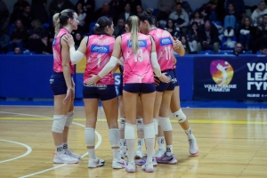 Volley League Γυναικών: Α.Σ.Π. Θέτις Βούλας – Ολυμπιακός 1-3