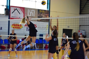 Δεύτερη φιλική νίκη με Μαρκόπουλο οι Γυναίκες (pics)